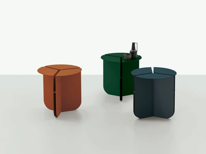 Tavolino in metallo Hold di Target Point