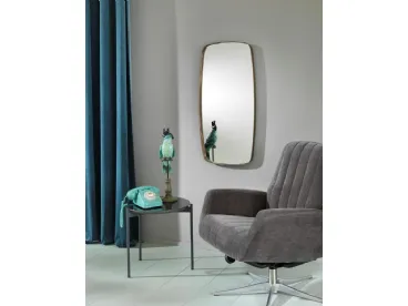 Specchio Plinio con cornice in metallo color bronzo di Stones