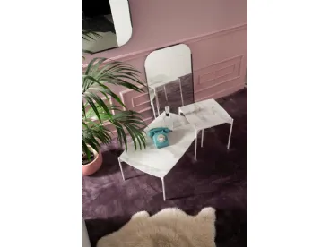 Tavolino Mika con top in ceramica con fondo in MDF e base in metallo verniciato di Stones
