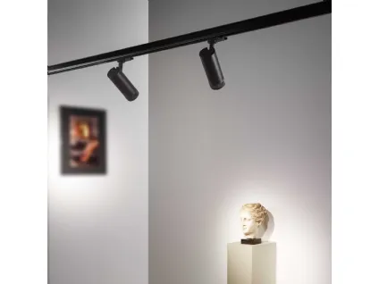 Lampada Eos faretto montato su binario di Ideal Lux
