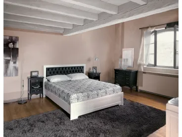 Letto in legno con testiera in pelle trapuntata Desiree di Tonin Casa