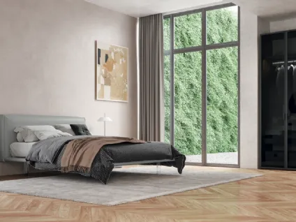 Letto in ecopelle con testiera imbottita e piedi trasparenti Hug di Febal