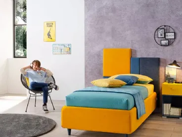 Letto di design in tessuto con testiera SC208 di Moretti Compact