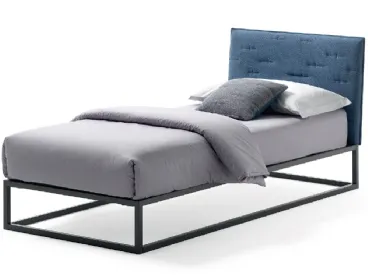 Letto singolo in tessuto imbottito con struttura in metallo Twist di Bside