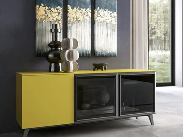 Madia Kosmos KM311 in laccato e vetro di Moretti Compact Giorno Notte