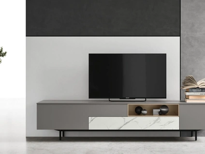 Mobile Porta Tv con piedini sm 2365 di Maronese