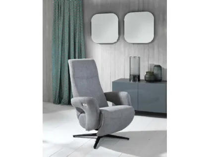 Poltrona relax Z001 in tessuto con base in metallo di Stones