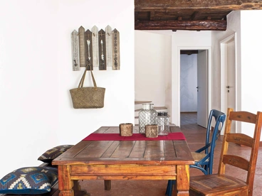 Sedia in legno d'acacia massiccio Chateaux di Bizzotto