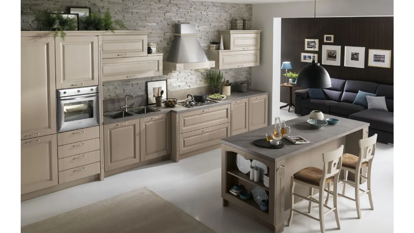 Cucina Classica con isola Bolgheri v01 in Rovere finitura Cuvèe e Soya con top in laminato Pietra Vecchia di Stosa